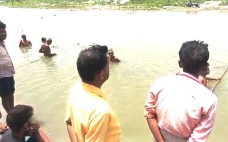 Hardoi : रामगंगा नदी में नहाने गया अधेड़ पानी में डूबा, परिवार में छाया मातम