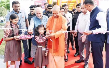 Lucknow : सीएम योगी की पहल से बदल रही निराश्रित बच्चों की जिंदगी, बोर्ड परीक्षाओं में 213 बच्चों की सफलता ने बढ़ाया प्रदेश का मान