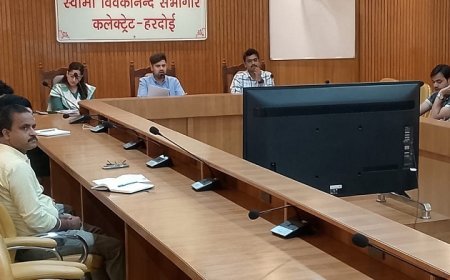 Hardoi: कछुआ तालाब संरक्षण को लेकर डीएम अनुनय झा सख्त, प्रदूषण व जलीय जीवों के स्वास्थ्य पर मांगी विस्तृत रिपोर्ट। 