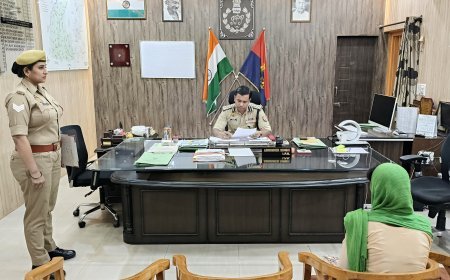 Saharanpur : डीआईजी अभिषेक सिंह ने जनसुनवाई में सुनीं लोगों की समस्याएं, समय पर और सही जांच के दिए कड़े निर्देश