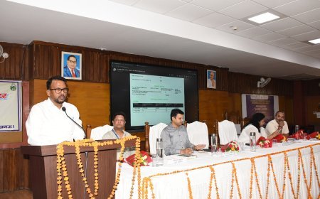 Lucknow : राज्य ग्राम्य विकास संस्थान में विशेषज्ञों द्वारा विभिन्न विषयों पर दिया जा रहा प्रशिक्षण