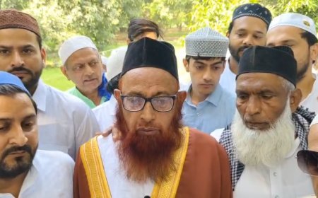 Sambhal : 838 जगह अदा हुई ईद-उल-अज़हा की नमाज़, सम्भल में अमन-चैन और भाईचारे की मिसाल