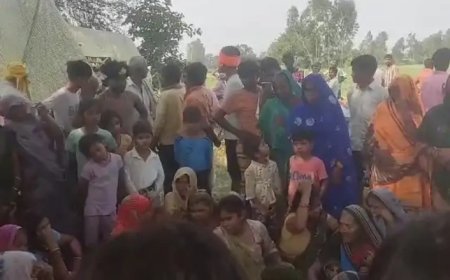 Hardoi : खेत से मिट्टी ले जाते समय अनियंत्रित होकर पलटा ट्रैक्टर, मलबे में दबने से युवक की दर्दनाक मौत
