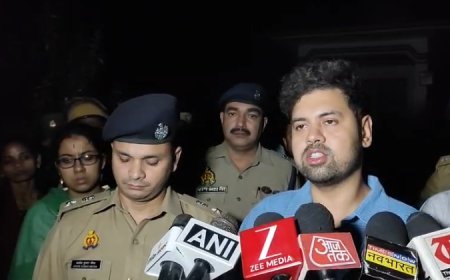 Hardoi : महुआ कोला गांव में बिना अनुमति मूर्ति रखने पर विवाद, अधिकारियों ने संभाला मोर्चा