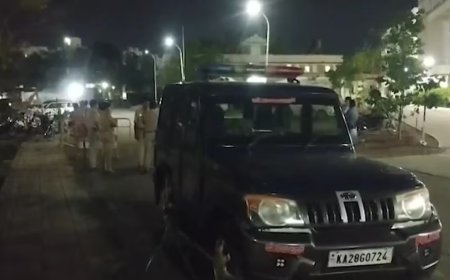 आंखों में मिर्च झोंककर गर्दन और हाथ काटे, एक ही परिवार के 6 लोगों को बेरहमी से उतारा मौत के घाट।