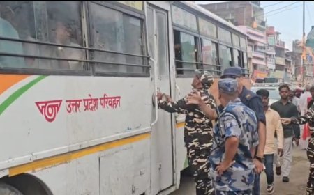 नेटवर्क मार्केटिंग के नाम पर कथित ठगी: कुशीनगर से 453 नेपाली नागरिक नेपाल पुलिस को सौंपे गए। 