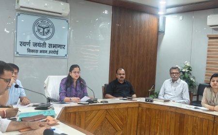 Hardoi : CDO ने विकास परियोजनाओं की समीक्षा बैठक में दिए कड़े निर्देश, समय सीमा और उच्च गुणवत्ता के साथ काम पूरा करने की हिदायत