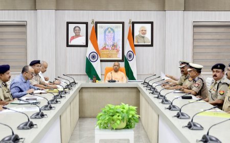 Lucknow : होमगार्ड संगठन को आधुनिक, प्रशिक्षित और तकनीक-सक्षम बनाने पर जोर, मुख्यमंत्री ने दिए समयबद्ध क्रियान्वयन के निर्देश