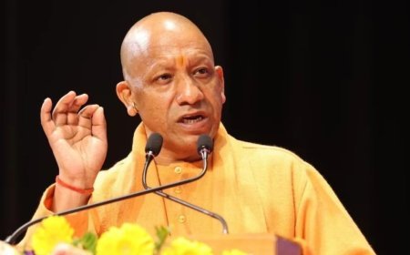Lucknow : आंधी-बारिश को लेकर मुख्यमंत्री सख्त, अधिकारियों को राहत कार्य में तेजी लाने के निर्देश