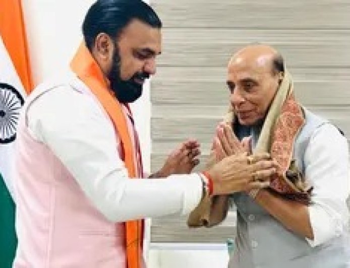 बिहार मंत्रिमंडल विस्तार की अंतिम पटकथा तैयार- मुख्यमंत्री सम्राट चौधरी का दिल्ली में महामंथन, अमित शाह के साथ होगी निर्णायक बैठक