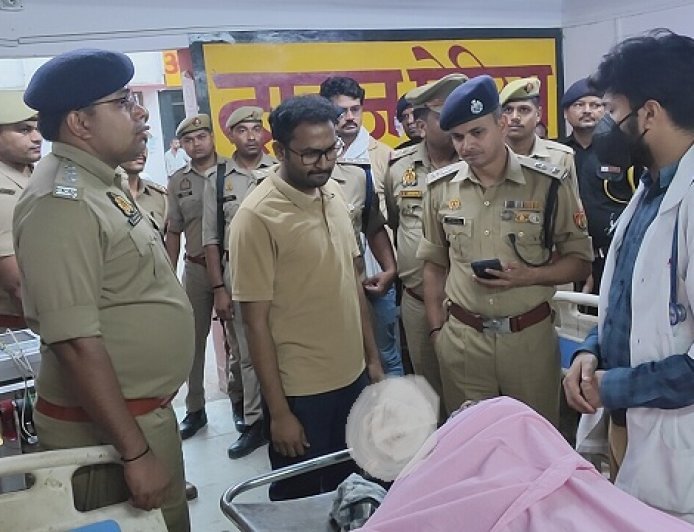 Hardoi: 7 साल के मासूम की हत्या का खुलासा: 50 हजार का इनामी आरोपी पुलिस मुठभेड़ में घायल, इलाज के दौरान मौत। 