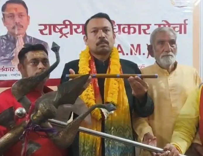 ब्यूरोक्रेसी छोड़ अब राजनीति के मैदान में उतरेंगे अलंकार अग्निहोत्री, 403 सीटों पर ताल ठोकने की तैयारी