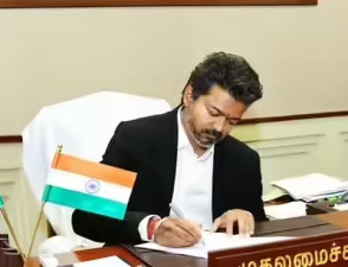 तमिलनाडु की सत्ता में नए युग का उदय- मुख्यमंत्री सी. जोसेफ विजय के नेतृत्व में विधानसभा के पहले सत्र का बिगुल बजा