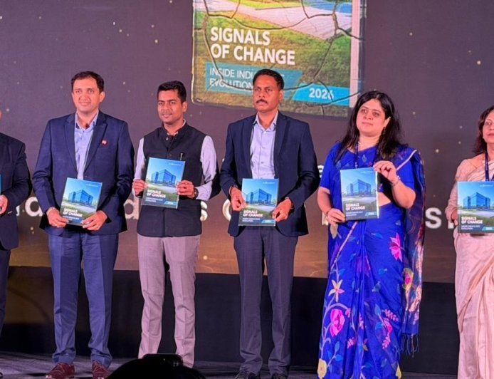 Lucknow : इन्वेस्ट यूपी ने हैदराबाद राउंडटेबल में वैश्विक दिग्गजों के सामने पेश किया राज्य का जीसीसी मॉडल