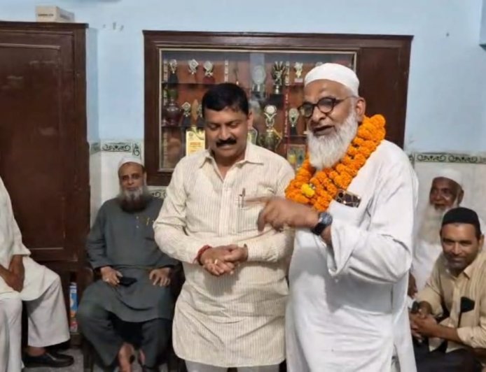 Deoband: तीन वर्ष पूर्ण होने पर किया पालिकाध्यक्ष व सभासदों का स्वागत। 