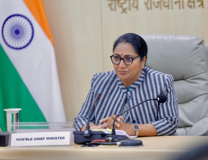 दिल्ली के प्रशासनिक ढांचे को हाई-टेक बनाने की ऐतिहासिक पहल, मुख्यमंत्री रेखा गुप्ता ने गवर्नेंस में आर्टिफिशियल इंटेलिजेंस और डीप-लर्निंग को शामिल करने का खाका खींचा