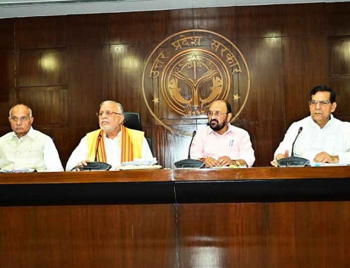 Lucknow: पशु चिकित्सा छात्रों को बड़ी सौगात, इंटर्नशिप भत्ता 4 हजार से बढ़कर 12 हजार।
