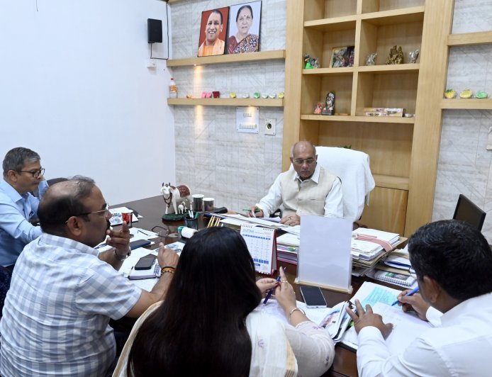 मुख्यमंत्री की बड़ी घोषणाएं: पशु चिकित्सा छात्रों का इंटर्नशिप भत्ता तीन गुना, गो-आश्रय व दुग्ध विकास को मिलेगी नई रफ्तार।