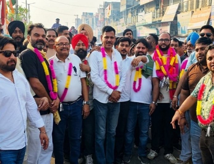 Bajpur: बाजपुर क्रय विक्रय समिति चुनाव में विपिन गर्ग 73 वोटो से चुनाव जीते।