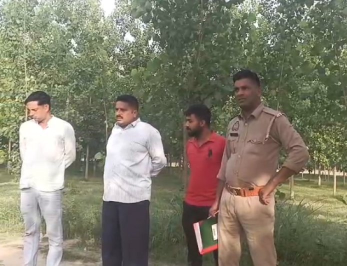 Saharanpur : गागलहेड़ी में चोरों के हौसले बुलंद, किसानों के खेतों से काटे 11 पॉपुलर के पेड़