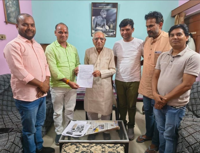 Sitapur : युवाओं को काम न मिलने पर पूर्व विधायक ने जताई चिंता, बोले- समय रहते कदम नहीं उठाए तो बढ़ेगा गुस्सा