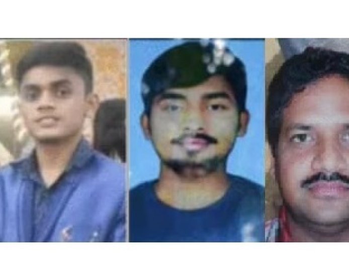 Prayagraj : प्रयागराज-रीवा हाईवे पर भीषण सड़क हादसा, अनियंत्रित तेज रफ्तार गाड़ी ने दूसरी कार को मारी टक्कर, पिता और दो बेटों की मौत, छह घायल