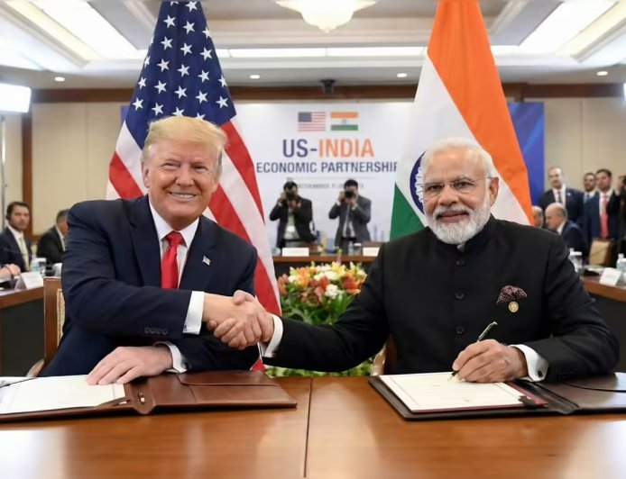 वैश्विक कूटनीति के पटल पर अमेरिकी राष्ट्रपति का बड़ा बयान, नई दिल्ली में गूंजी 'आई लव मोदी' की आवाज।