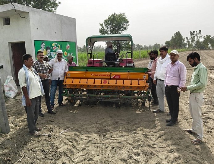 Hardoi: हरदोई में धान की सीधी बुआई को बढ़ावा, खरीफ सत्र में 5000 हेक्टेयर का लक्ष्य।