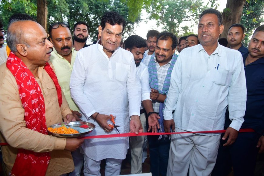 Lucknow : किसानों की खुशहाली के लिए सरकार ने मऊ में शुरू किए नए गेहूं खरीद केंद्र
