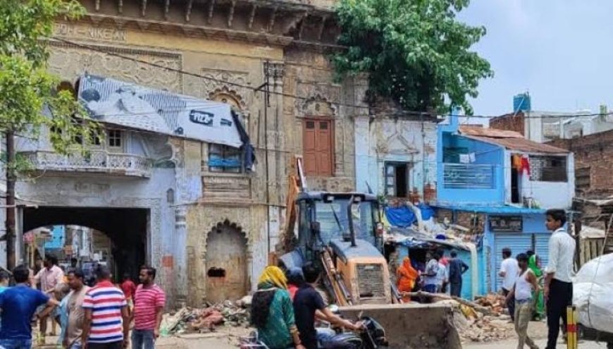 सीतापुर में बड़ा प्रशासनिक एक्शन: रानी कोठी से हटेगा अवैध कब्जा, बुजुर्गों के लिए बनेगा आश्रय।