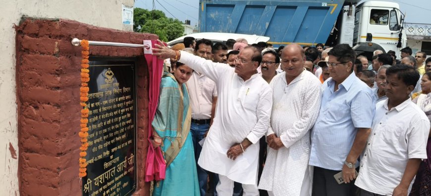 बाजपुर विधानसभा के अंतर्गत कुंडेश्वरी क्षेत्र में 5 करोड़ 14 लाख रुपए की लागत से मार्गो का शिलान्यास।
