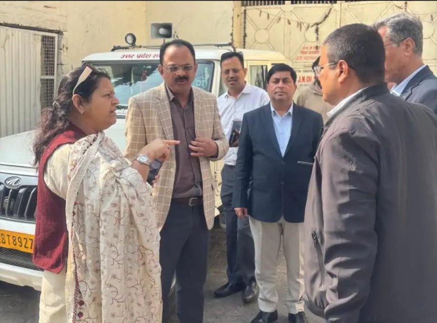 Hapur : हापुड़ में मिलावटखोरों पर विभाग की बड़ी कार्रवाई, 12 मामलों में लगाया 12.80 लाख रुपये का जुर्माना