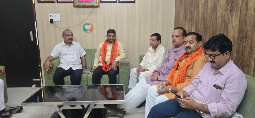 Hardoi : भाजपा जिला कार्यालय पर कोर कमेटी की बैठक, प्रशिक्षण अभियान की रूपरेखा तैयार