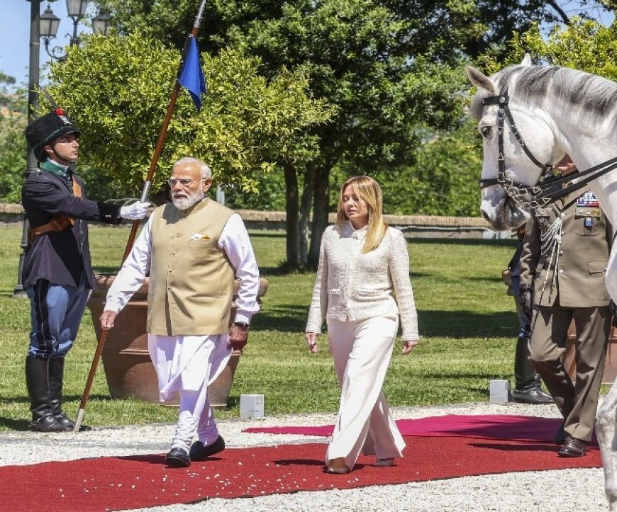 वैश्विक कूटनीति के मंच पर 'मेलोडी' का नया अध्याय- भारत और इटली के बीच अत्याधुनिक रक्षा सौदों और रणनीतिक समझौतों पर लगी मुहर।