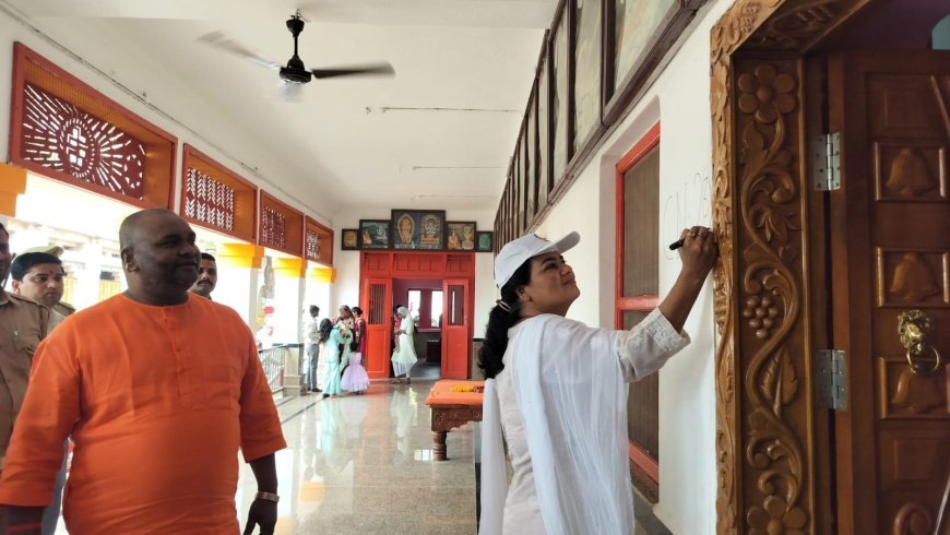 Balrampur : मां पाटेश्वरी देवीपाटन मंदिर से बलरामपुर में मकानों की गिनती का काम शुरू, जून तक चलेगा सूची बनाने का अभियान