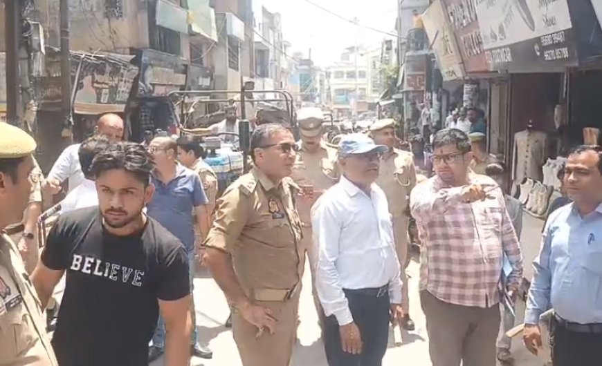 Sambhal: सम्भल में गरजा बुलडोजर, अतिक्रमणकारियों में मचा हड़कंप।