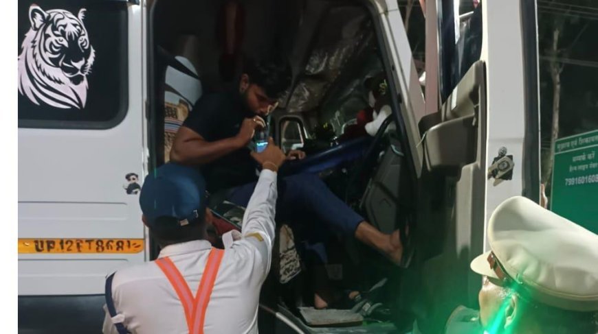 Saharanpur : टोल प्लाजा पर पुलिस की बड़ी कार्रवाई, नशे में गाड़ी चलाने वालों सहित 140 वाहनों के चालान और भारी जुर्माना