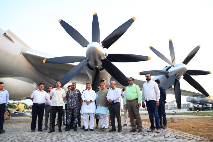 Lucknow : पर्यटन मंत्री ने सीजीसीटी स्थित नौसेना शौर्य वाटिका के लोकार्पण कार्यक्रम की तैयारियों का लिया जायजा