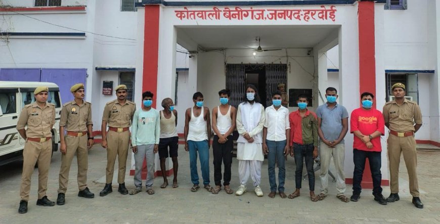 Hardoi: बिना अनुमति बुद्ध प्रतिमा स्थापना पर बवाल, पुलिस पर पथराव; 11 गिरफ्तार।