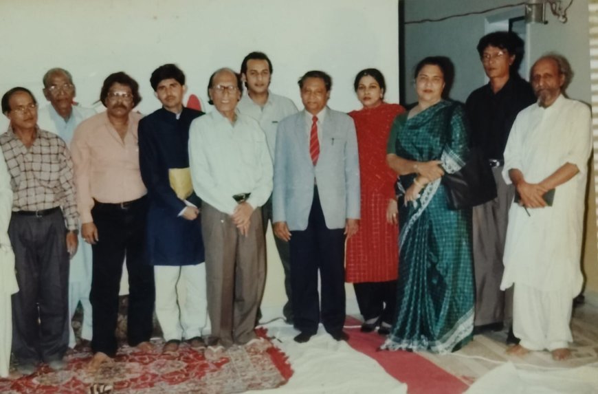Special : 'लोग टूट जाते हैं एक घर बनाने में , तुम तरस नहीं खाते बस्तियां जलाने में'