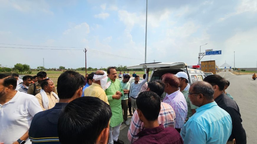 Hardoi : रामगंगा नदी में डूबने से दो बच्चों की दुखद मौत, विधायक माधवेन्द्र प्रताप सिंह रानू ने शोक संवेदना व्यक्त की
