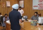 Hardoi: जनसुनवाई में डीएम अनुनय झा ने सुनीं 60 शिकायतें, अधिकारियों को दिए त्वरित निस्तारण के निर्देश। 