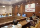 Hardoi : बाढ़ से निपटने के लिए हरदोई प्रशासन मुस्तैद, जिलाधिकारी ने बैठक कर अधिकारियों को दिए कड़े निर्देश