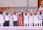 उत्तराखंड के चुनावी शंखनाद के बीच अल्मोड़ा में आयोजित हुई कांग्रेस की विशाल जनसभा, खराब मौसम के चलते धरातल पर नहीं उतर सका राष्ट्रीय नेतृत्व।