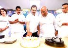 लोकसभा में नेता प्रतिपक्ष राहुल गांधी 56 वर्ष के हुए, दिल्ली स्थित कांग्रेस मुख्यालय में वरिष्ठ नेताओं संग केक काटकर मनाया जन्मदिन