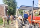 Hardoi : गैंगस्टर एक्ट के तहत बड़ी कार्रवाई, आरोपी का पांच लाख का ट्रैक्टर कुर्क
