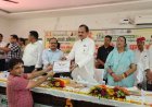 Hardoi: प्राकृतिक कृषि कार्यशाला में शामिल हुए विधायक माधवेन्द्र प्रताप सिंह, प्रगतिशील किसानों को किया सम्मानित