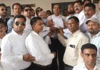 Sambhal : ई-रजिस्ट्री व्यवस्था के विरोध में वकीलों का बिगुल, बाइक रैली निकालकर सरकार के खिलाफ खोला मोर्चा