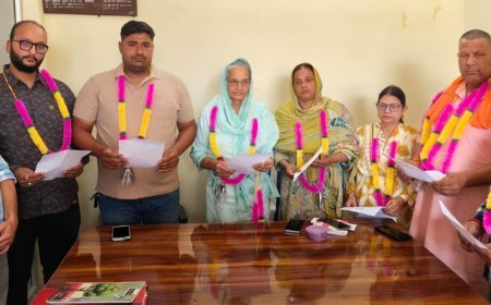 Bajpur: नवनिर्वाचित संचालक मण्डल को दिलाई पद व गोपनीयता की शपथ। 