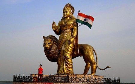 Hardoi : हरदोई में 'भारत माता' की मूर्ति को लेकर सोशल मीडिया पर भ्रामक पोस्ट, माहौल बिगाड़ने की कोशिश नाकाम